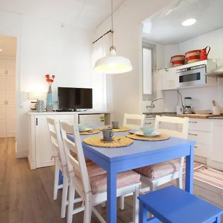 Apartment In 22 Close To The Barcelona