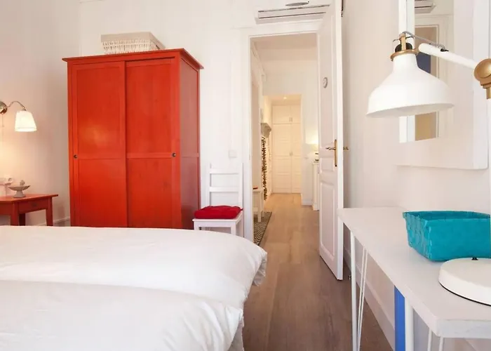 Apartman In 22 Close To The